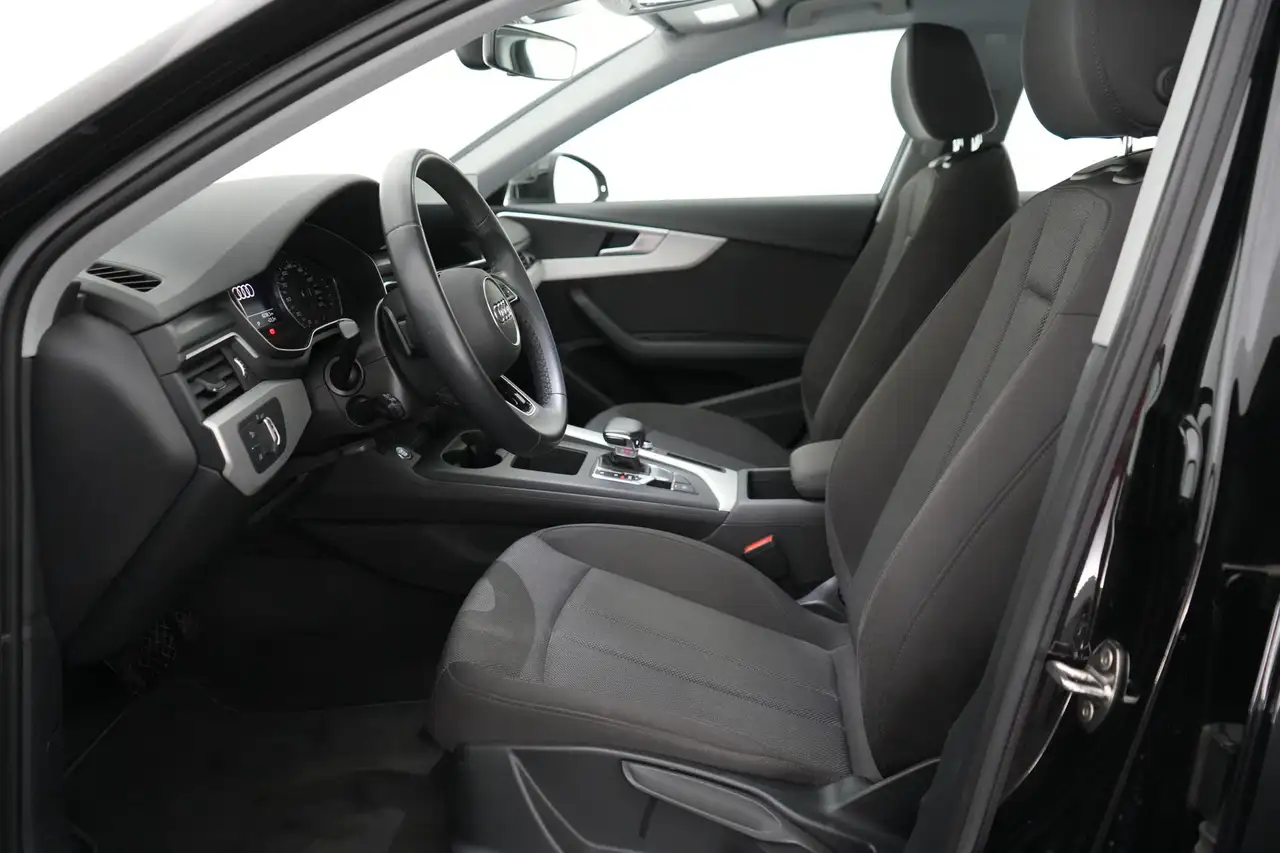 Audi A4 Avant 30 TDi S-Tronic Attraction Business Ed. LED, миниатюра 17