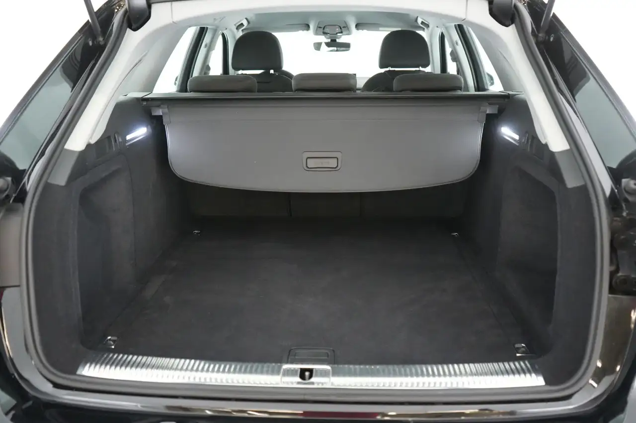 Audi A4 Avant 30 TDi S-Tronic Attraction Business Ed. LED, миниатюра 21
