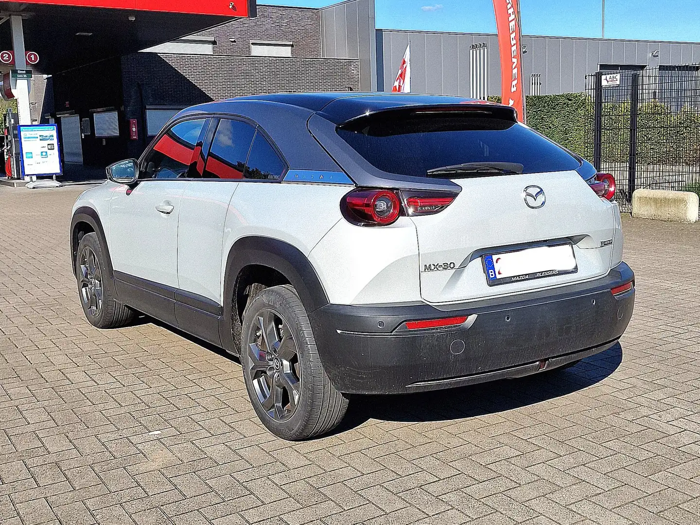 Mazda MX-30 MX-30 e-SKYACTIV FIRST EDITION Wit - 2