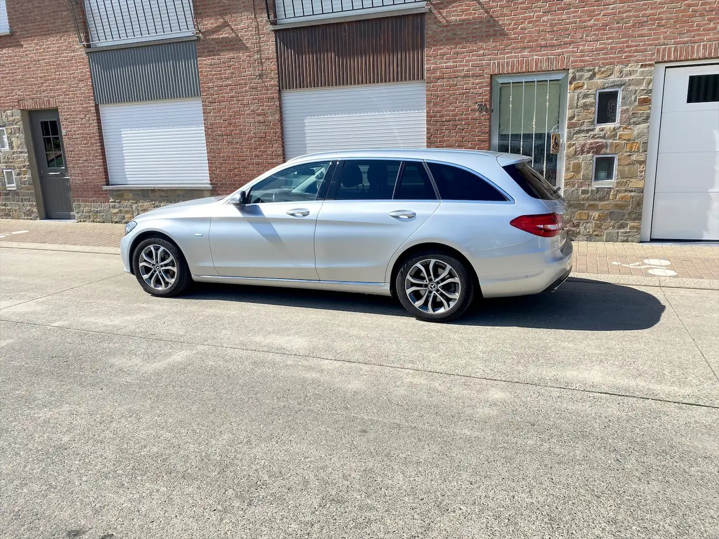 Mercedes-Benz C 350 C 350 e T 7G-TRONIC Exclusive Argent - 1