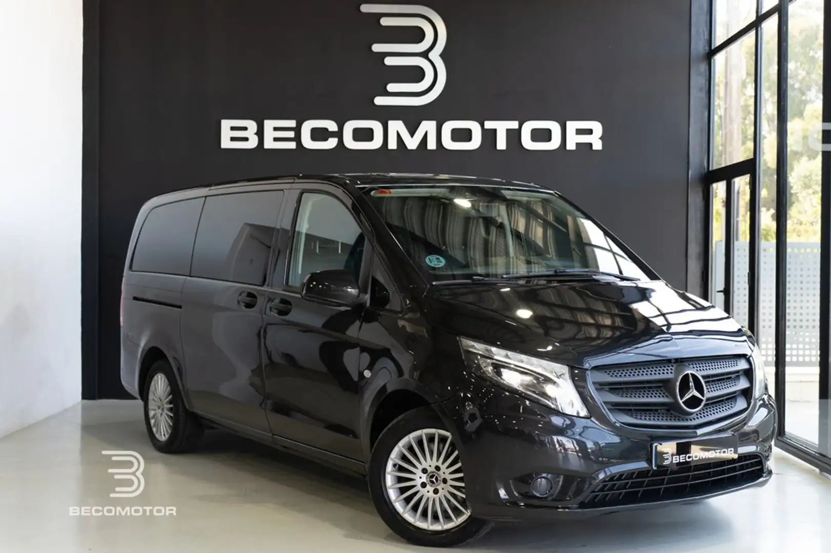 Mercedes-Benz Vito Mixto 116CDI Select Larga 9G-Tronic Negro - 1