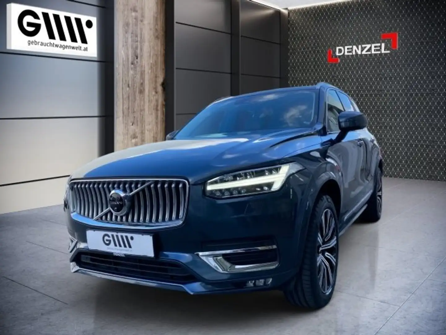 Volvo XC90 B5 AWD Inscription Blau - 2