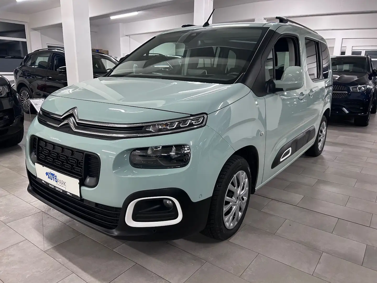 Citroen Berlingo Shine M Automatik 1.5 HDI*Panorama* Vert - 1