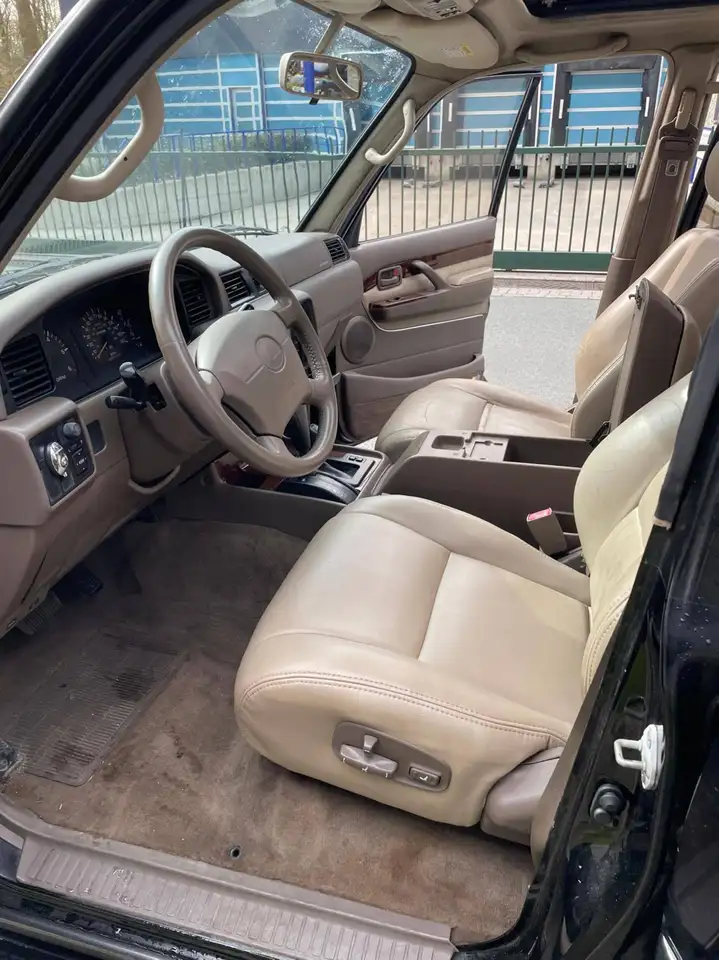 Lexus LX450, foto 6