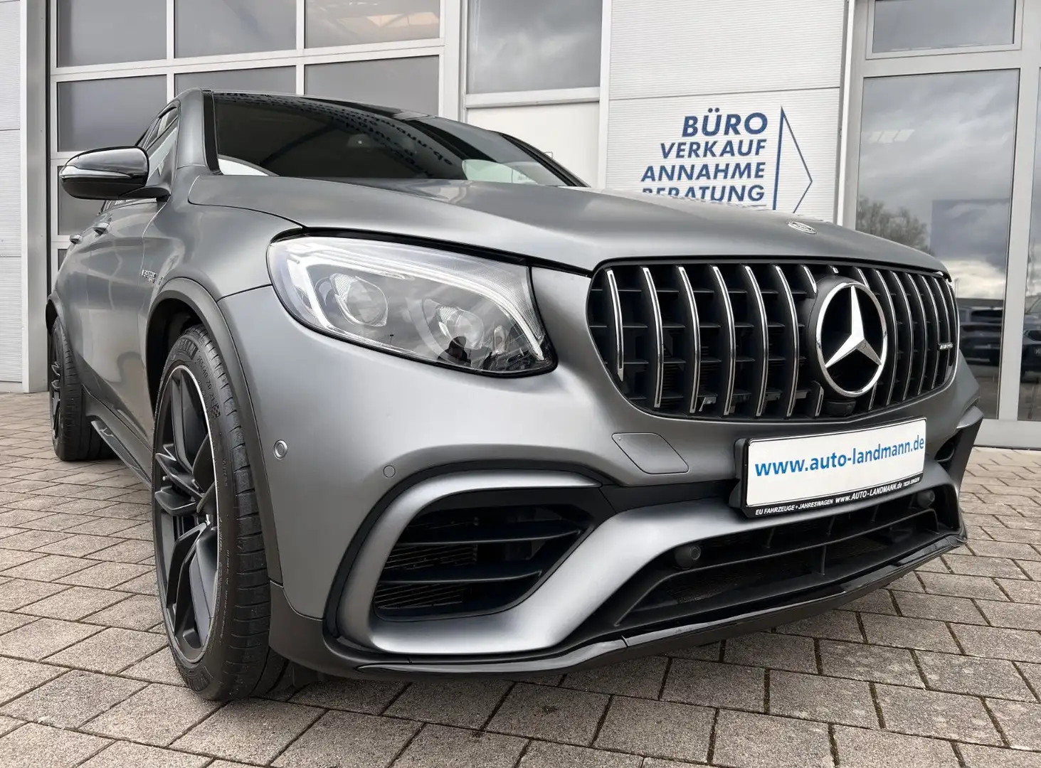 Mercedes-Benz GLC 63 AMG Coupé CARBON LUFT DACH NIGHT MWST Grijs - 1