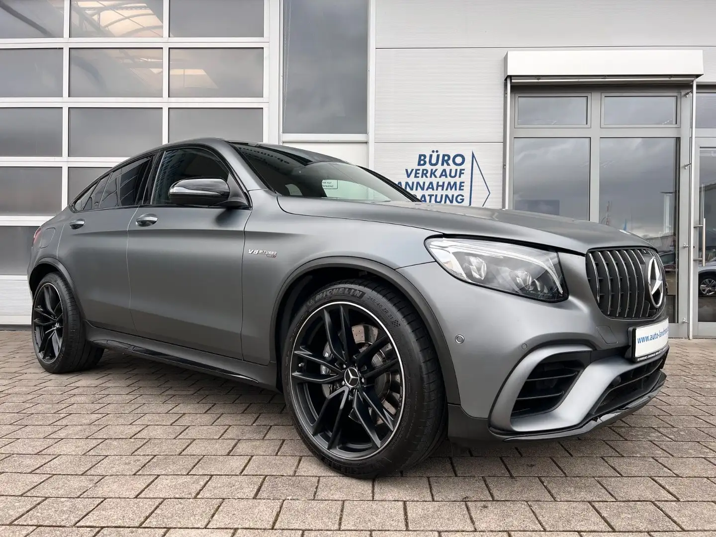 Mercedes-Benz GLC 63 AMG Coupé CARBON LUFT DACH NIGHT MWST Grijs - 2
