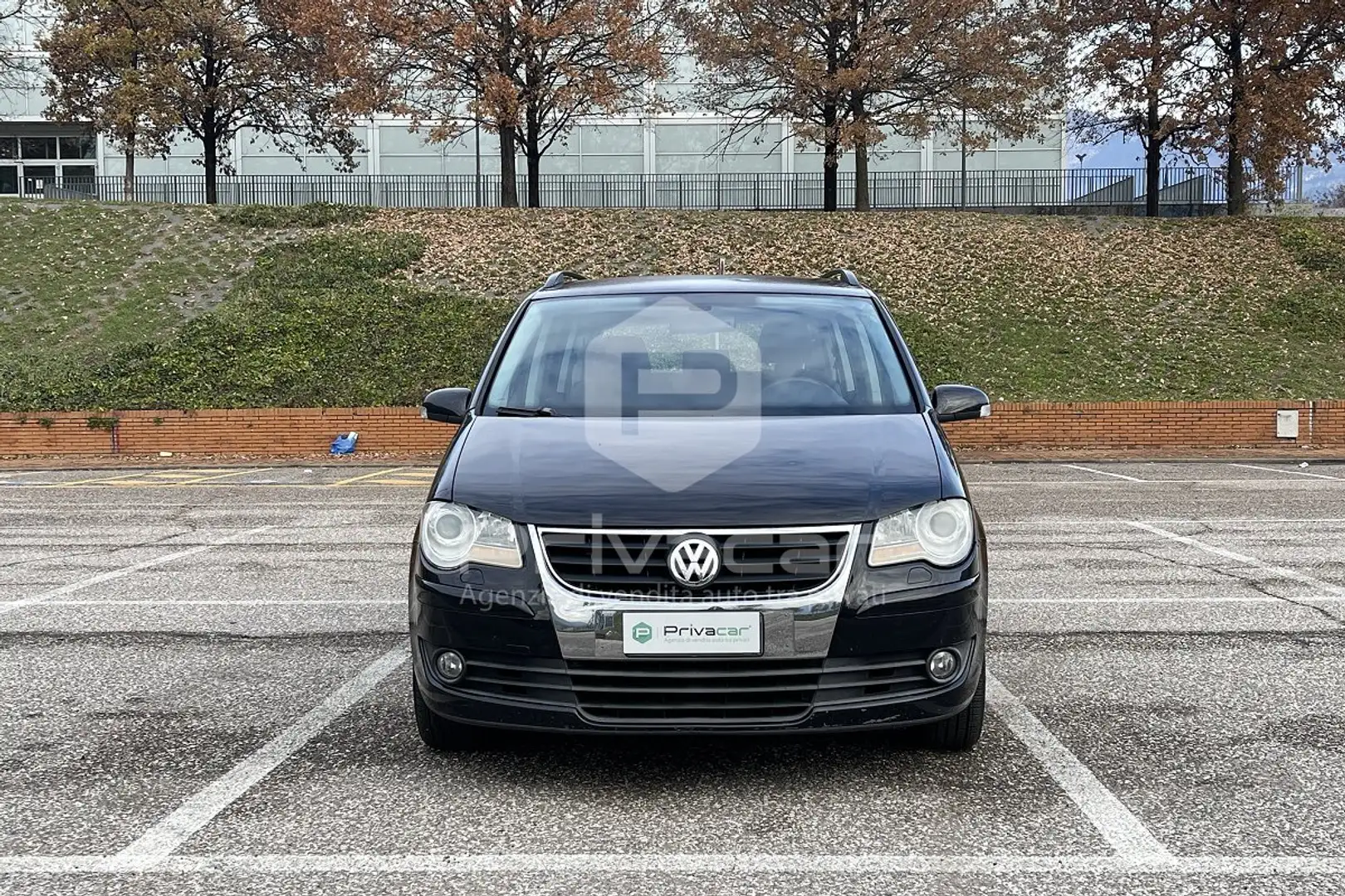 Volkswagen Touran 1.9 TDI 105CV DPF Highline Noir - 2