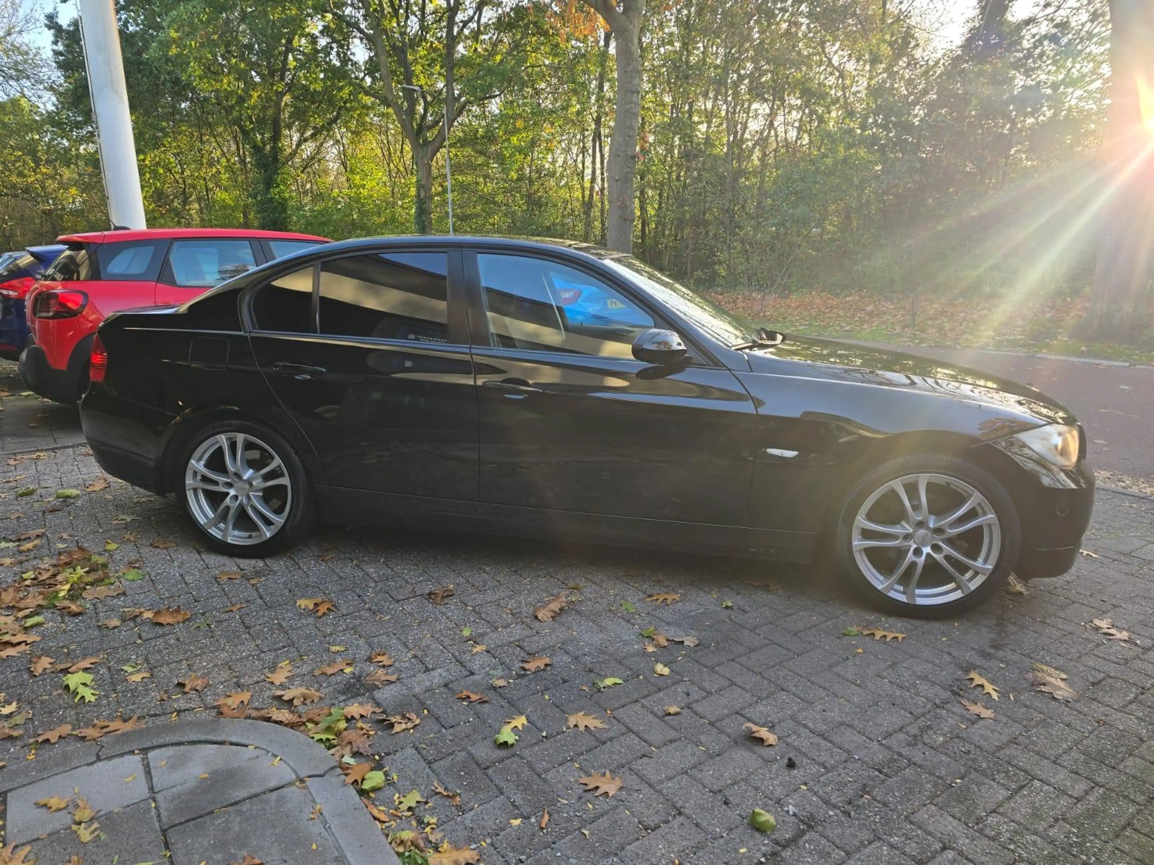 BMW 318 3-serie 318i Business Line | GOED ONDERHOUDEN | NI — photo 4