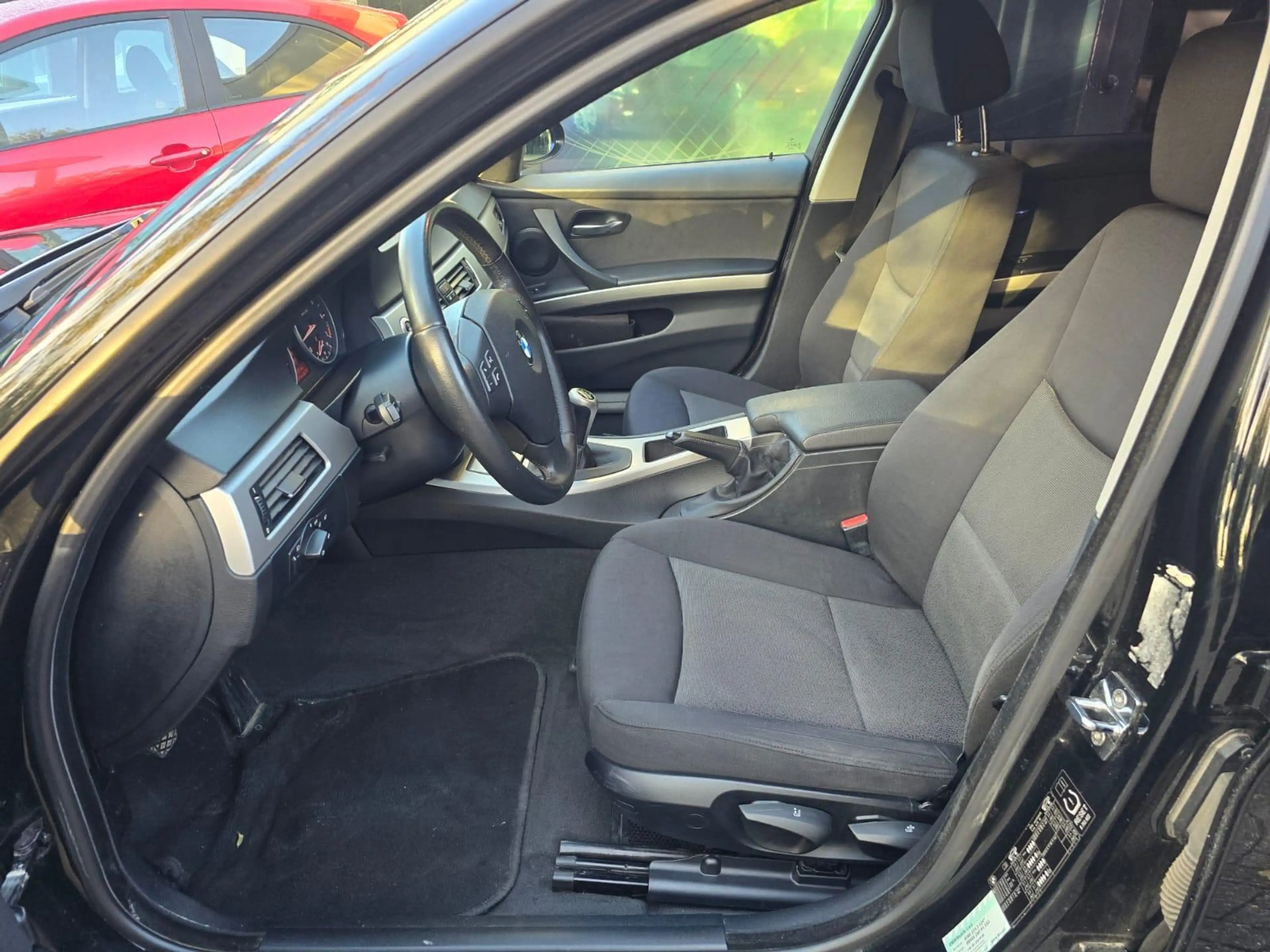 BMW 318 3-serie 318i Business Line | GOED ONDERHOUDEN | NI — photo 14