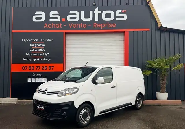 Citroen Jumpy Citroën 1.6 BlueHDI 95CV TURBO Fourgon moyen gps- Regulateur- 3 places Radar AR