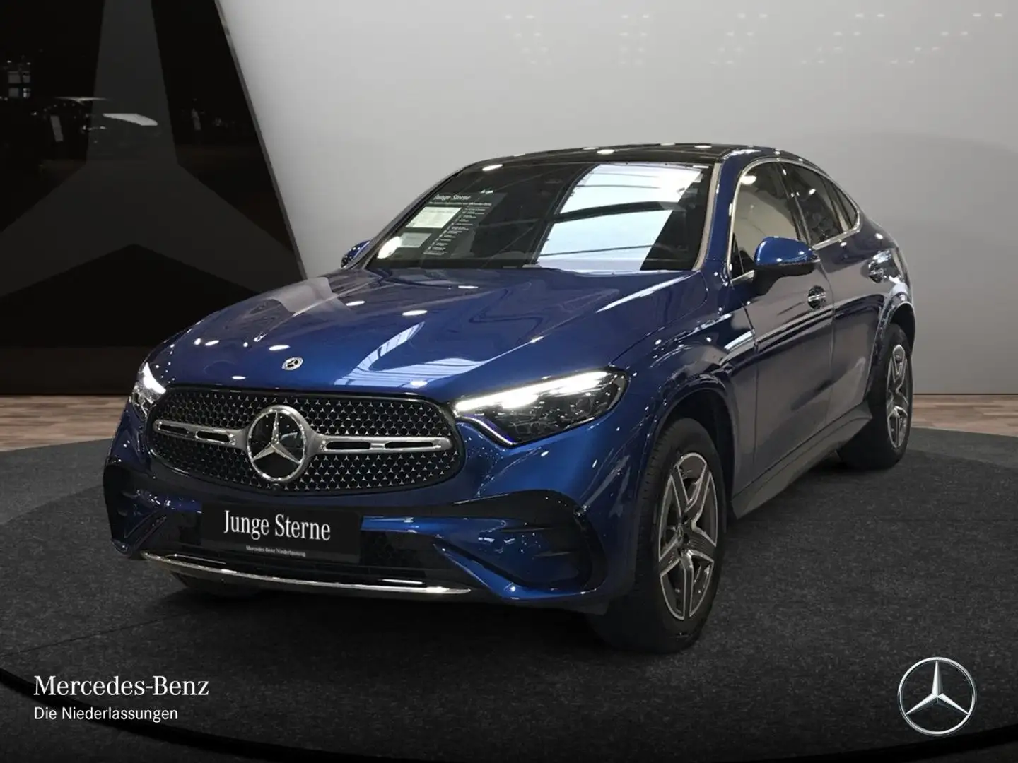 Mercedes-Benz GLC 300 e 4M AMG+PANO+360+BURMESTER+TOTW+KEYLESS Blau - 2