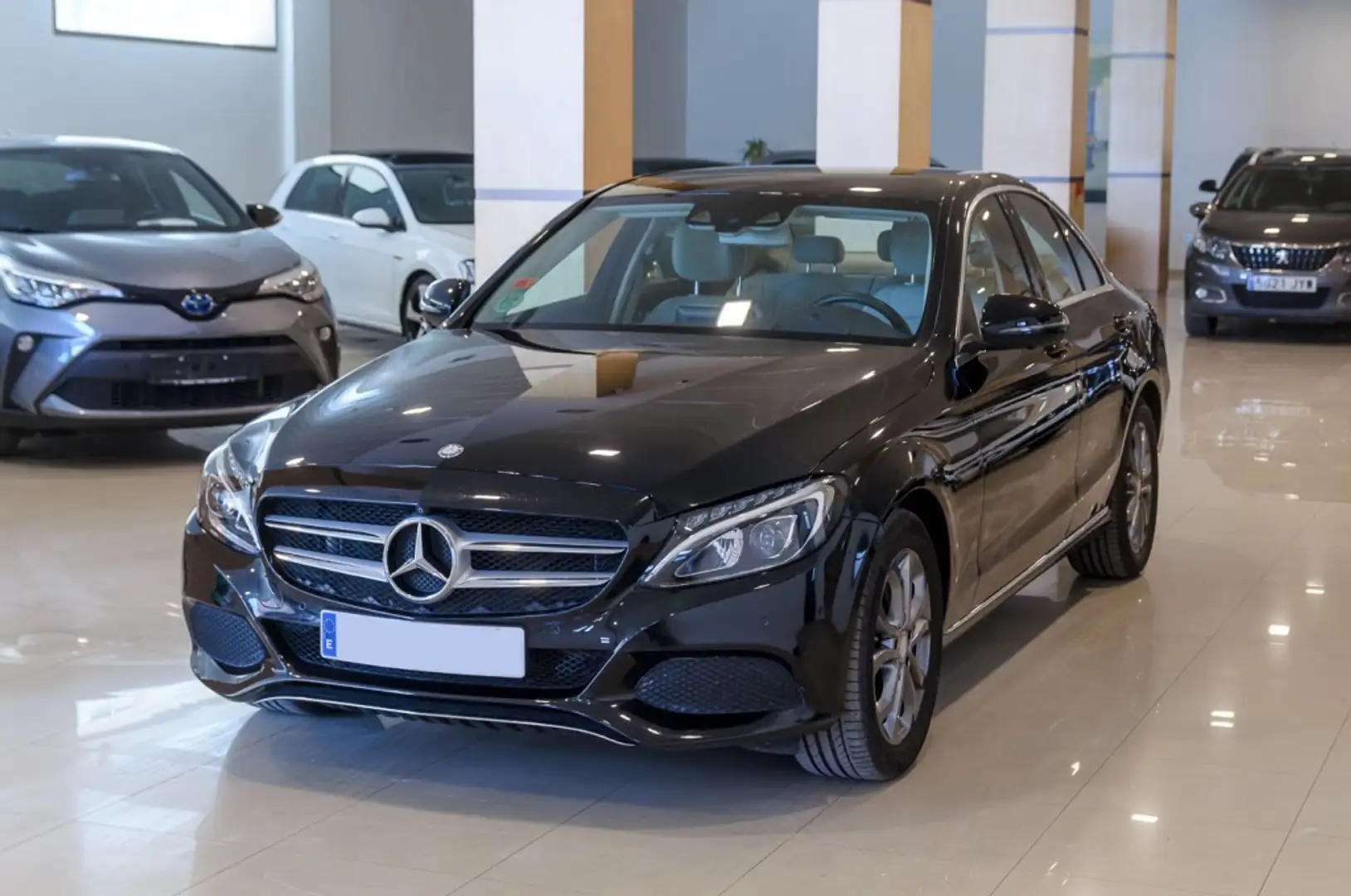 Mercedes-Benz C 220 d Negro - 1