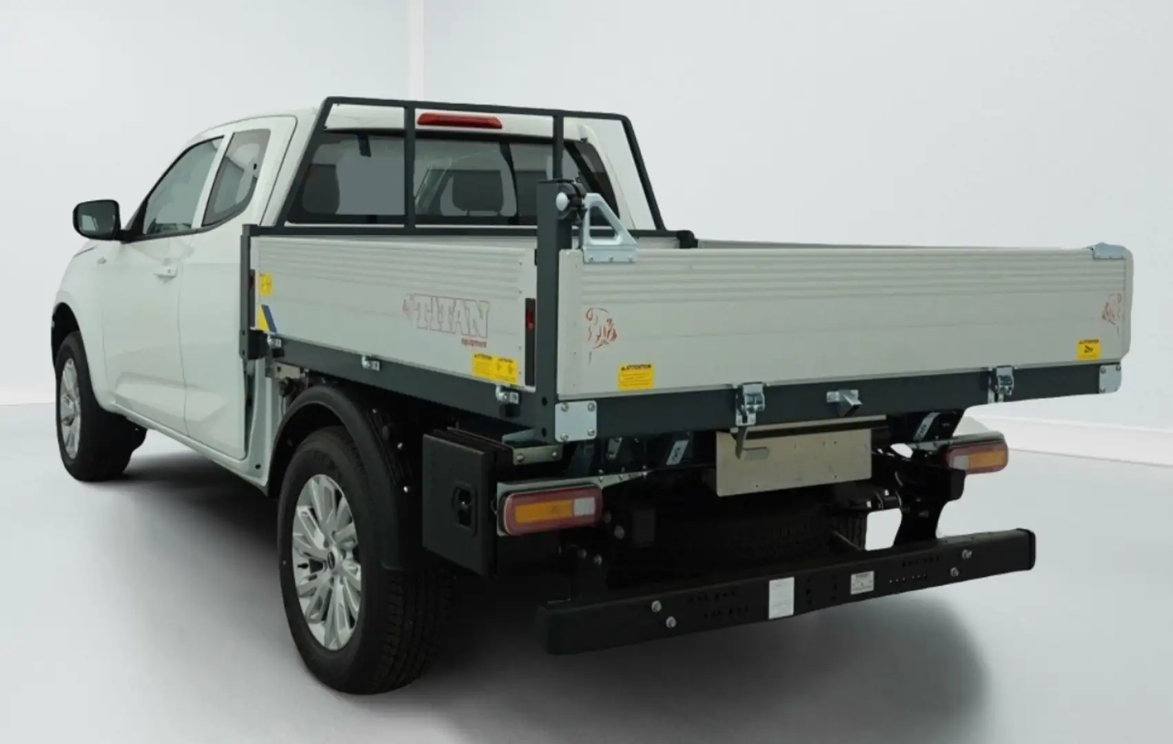 Isuzu D-Max 1.9 4X4 SPACE CAB N60 B.B+ AT TO WORK Weiß - 2