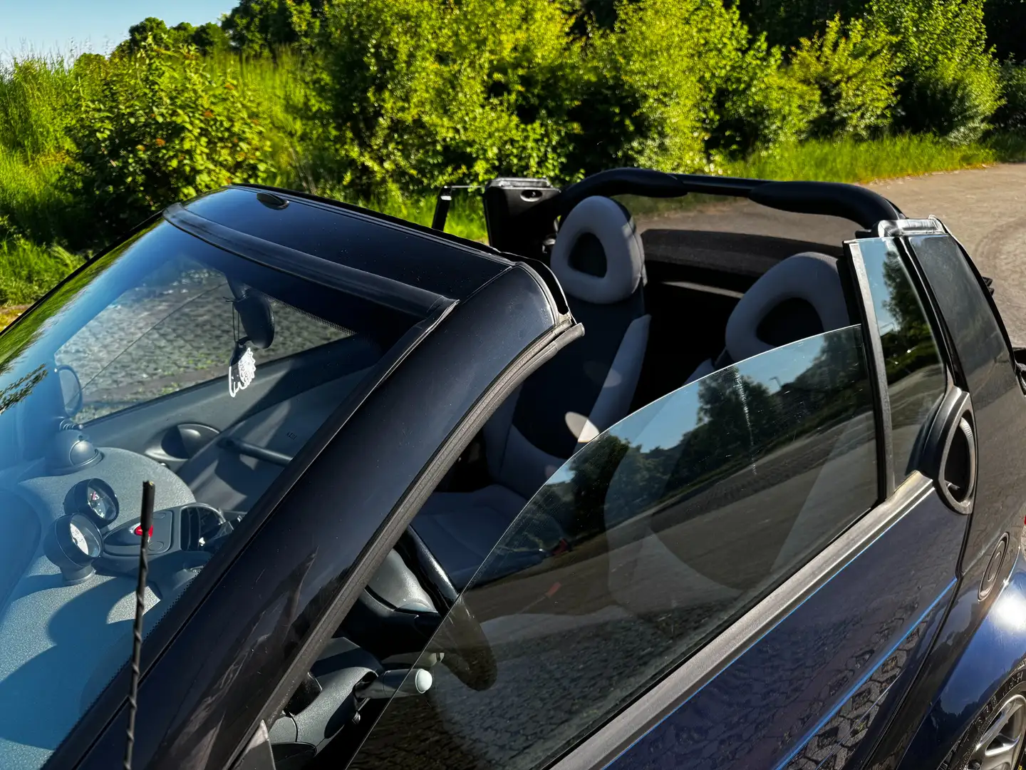 smart forTwo smart fortwo cabrio pure Schwarz - 1