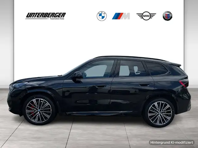 BMW X1 view 3
