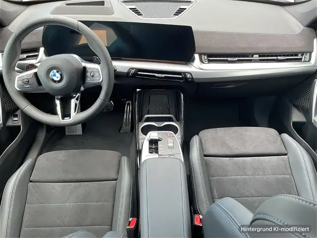 BMW X1 view 7