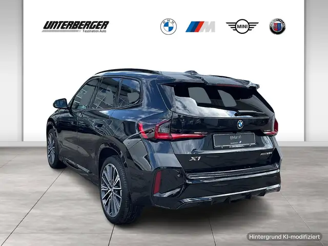 BMW X1 view 4