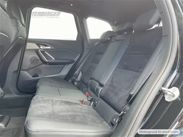 BMW X1 view 11