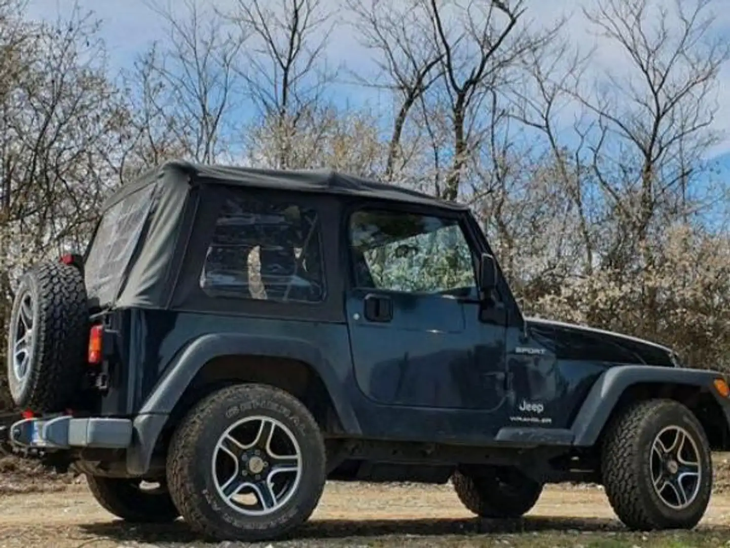Jeep Wrangler Wrangler 2.4 Sport Schwarz - 1