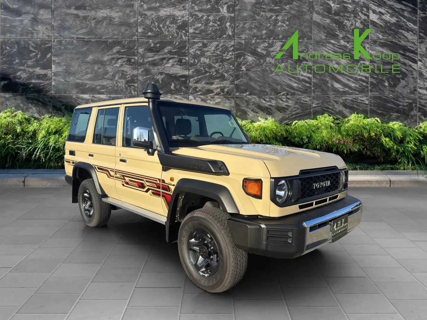 Toyota Land Cruiser GRJ 76LX 4,0i V6 Euro-6e 4x4 SOFORT Beige - 2