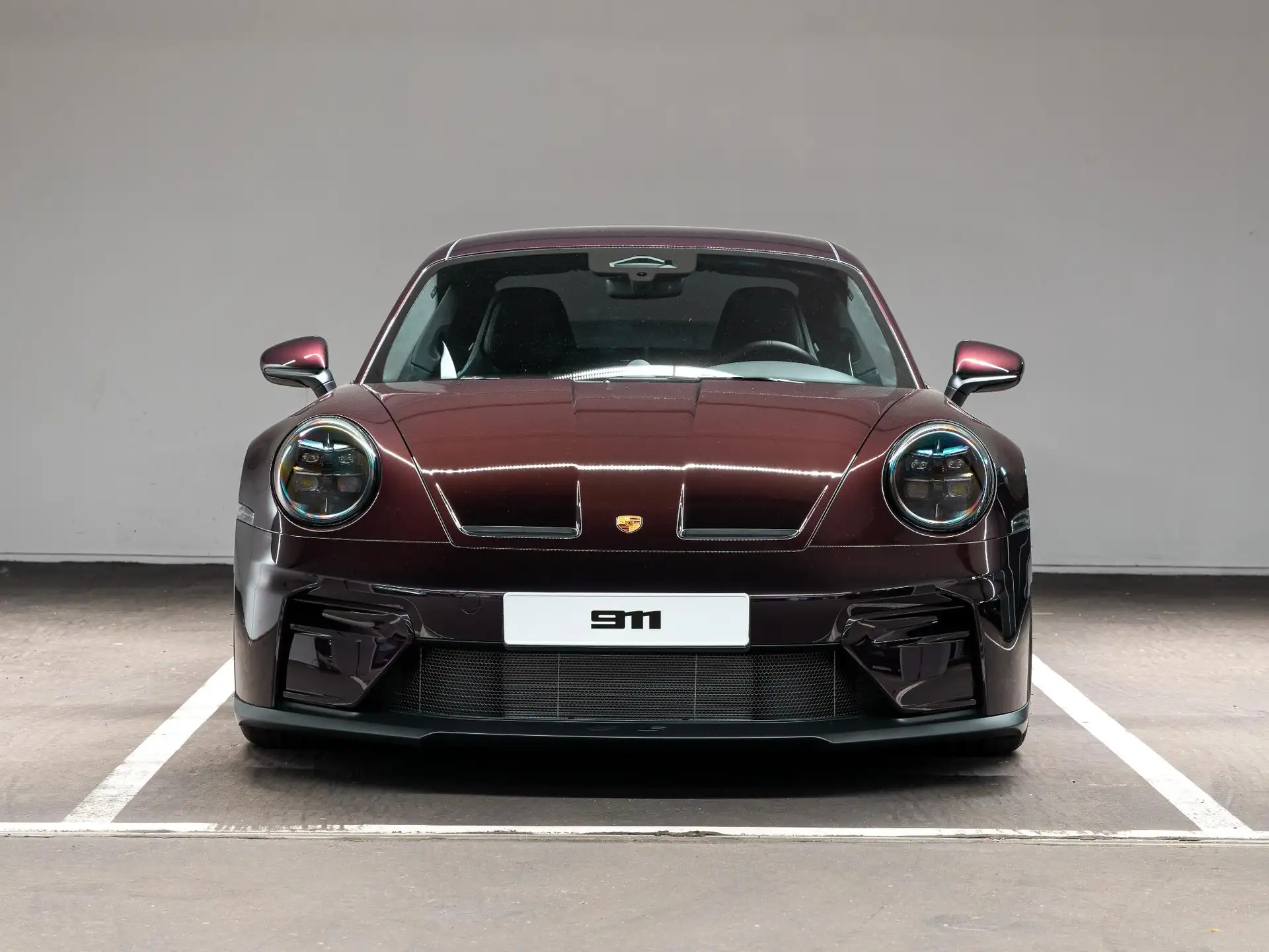 포르쉐 911 GT3 Touring 2026 버건디 사진 5