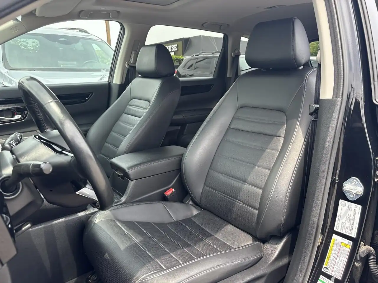 Honda CR-V photo Honda CR-V