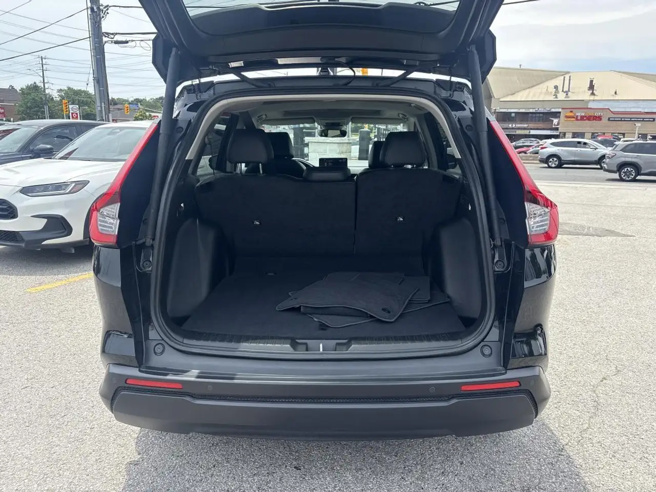 Honda CR-V photo Honda CR-V