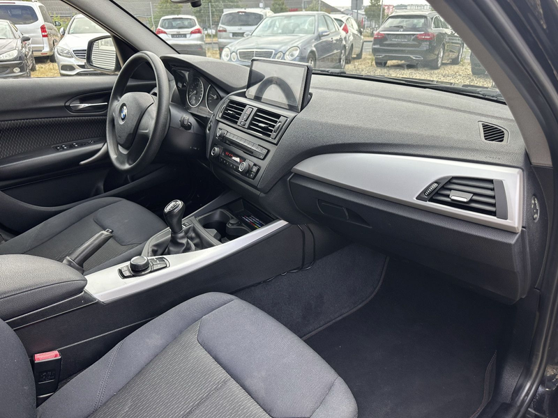 BMW 116 1 Limousine 5-trg. 116 i/KLIMAA./BT./SITZH. — photo 7