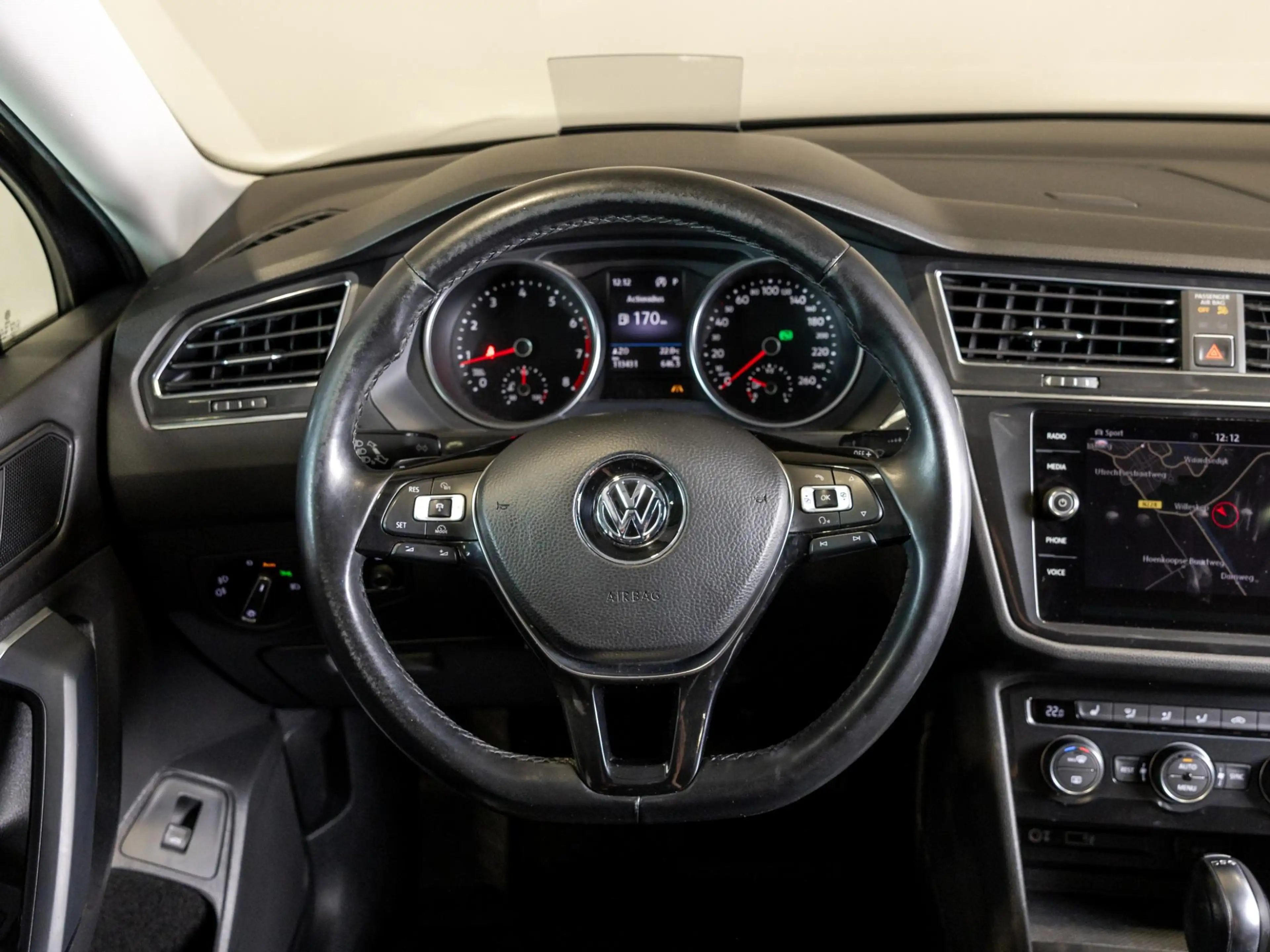 Volkswagen Tiguan Allspace 2.0 TSI 4Motion Highline Business R 7p. — photo 27