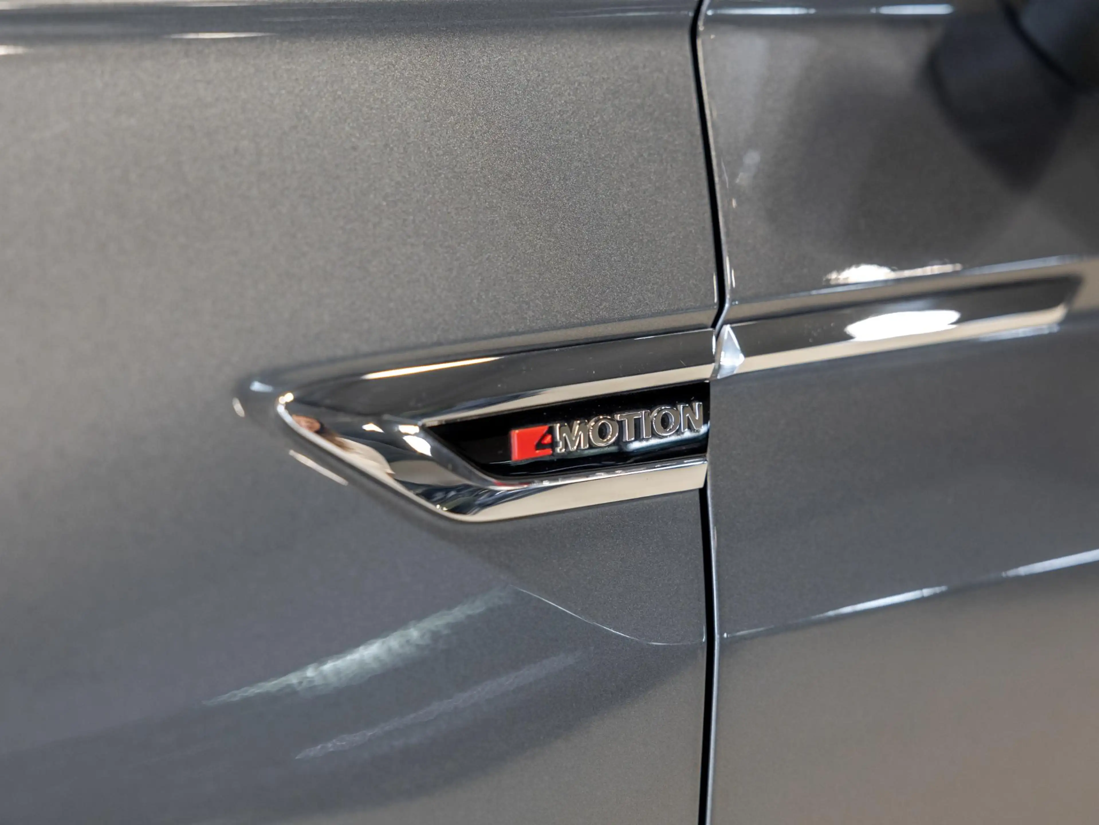 Volkswagen Tiguan Allspace 2.0 TSI 4Motion Highline Business R 7p. — photo 20