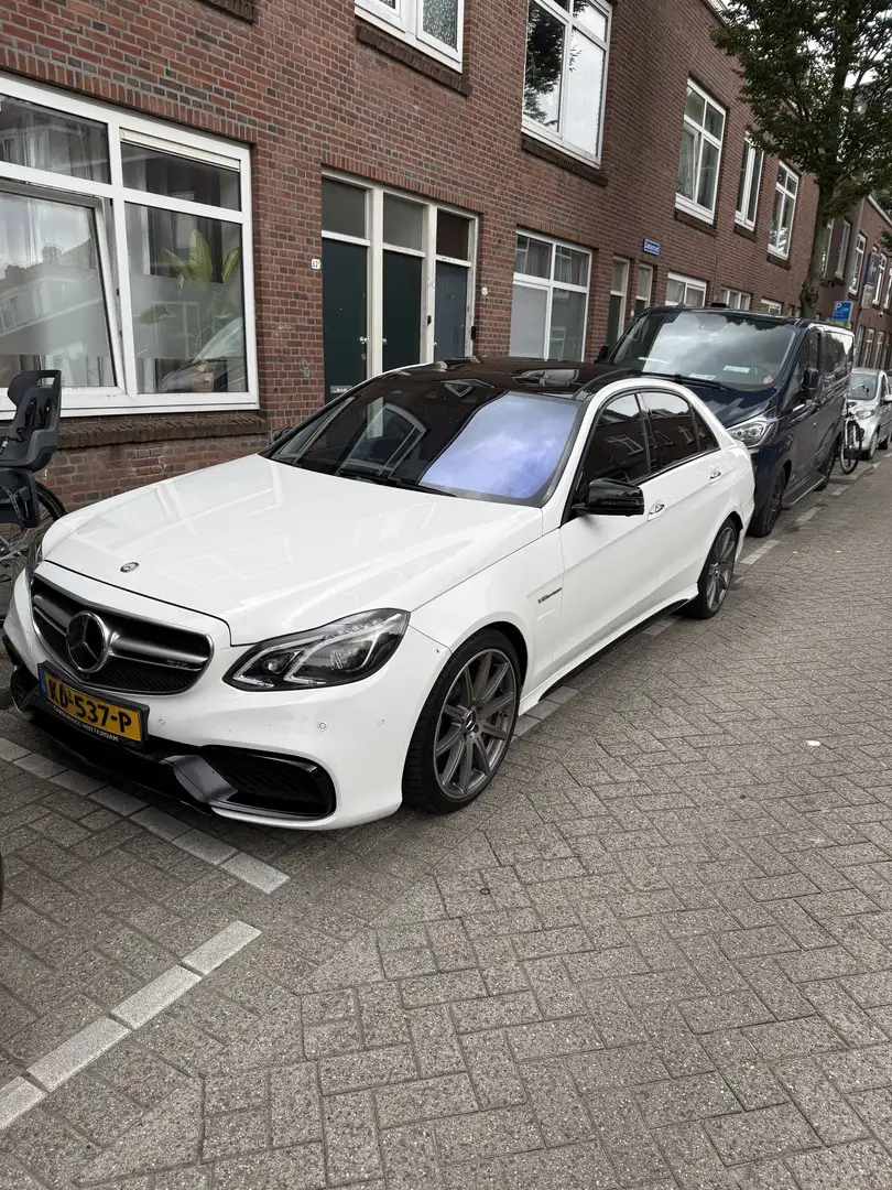 Mercedes-Benz E 63 AMG 63 S Wit - 1