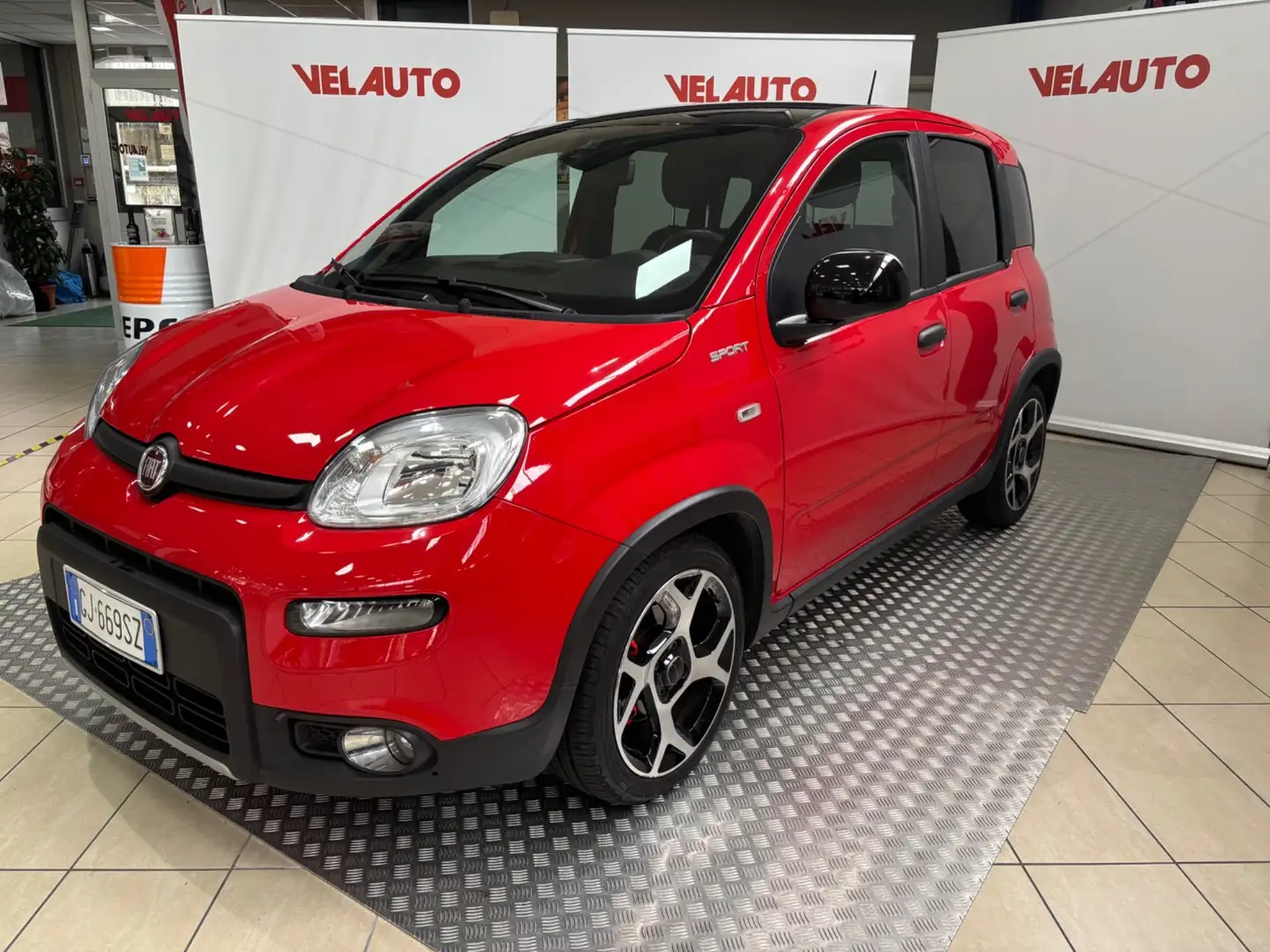 Fiat Panda Panda 1.0 FireFly S&S Hybrid Sport Rosso - 1