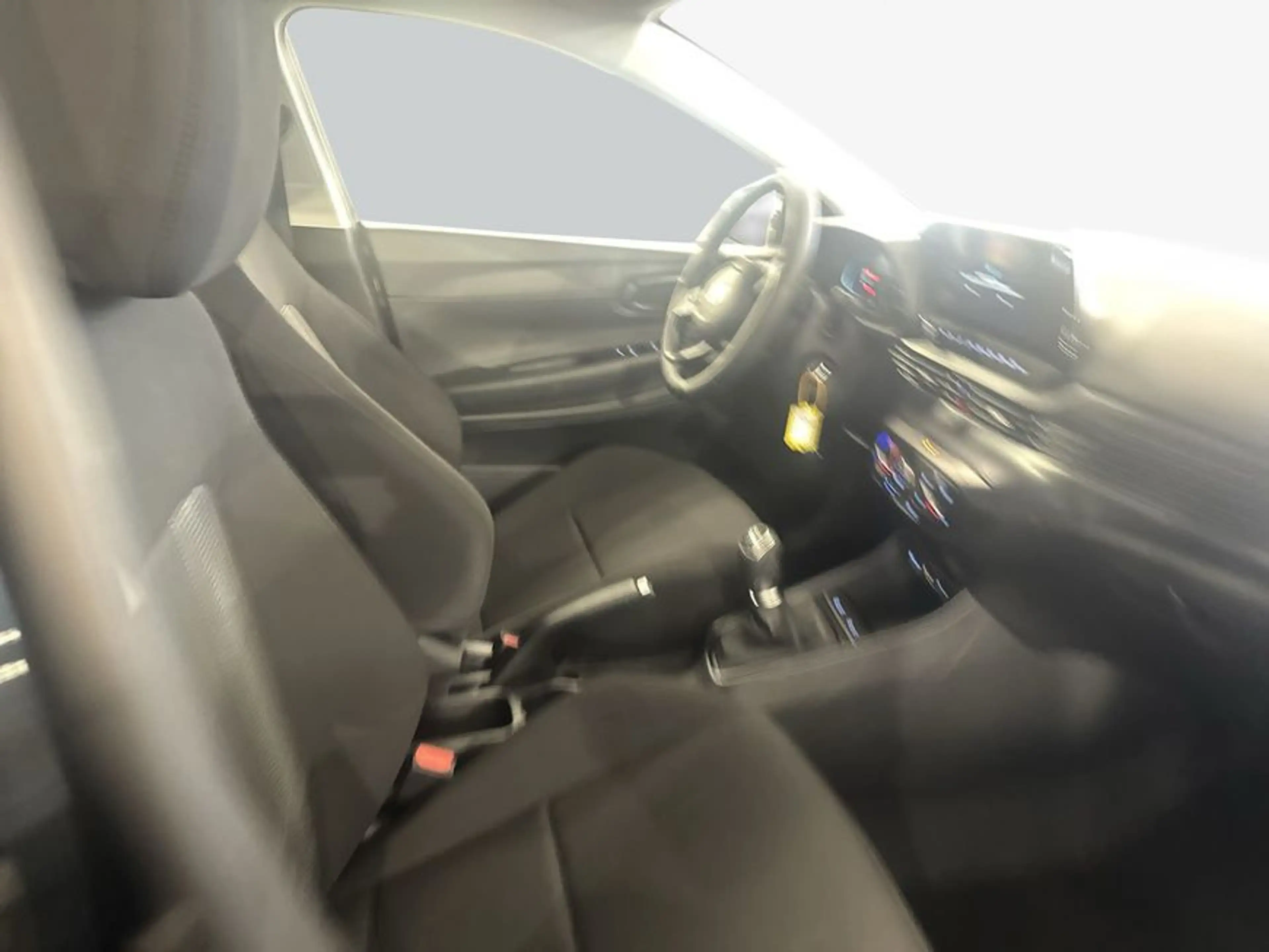 Hyundai BAYON 1.0 T-GDI Select 66 kW, 5-türig — photo 12