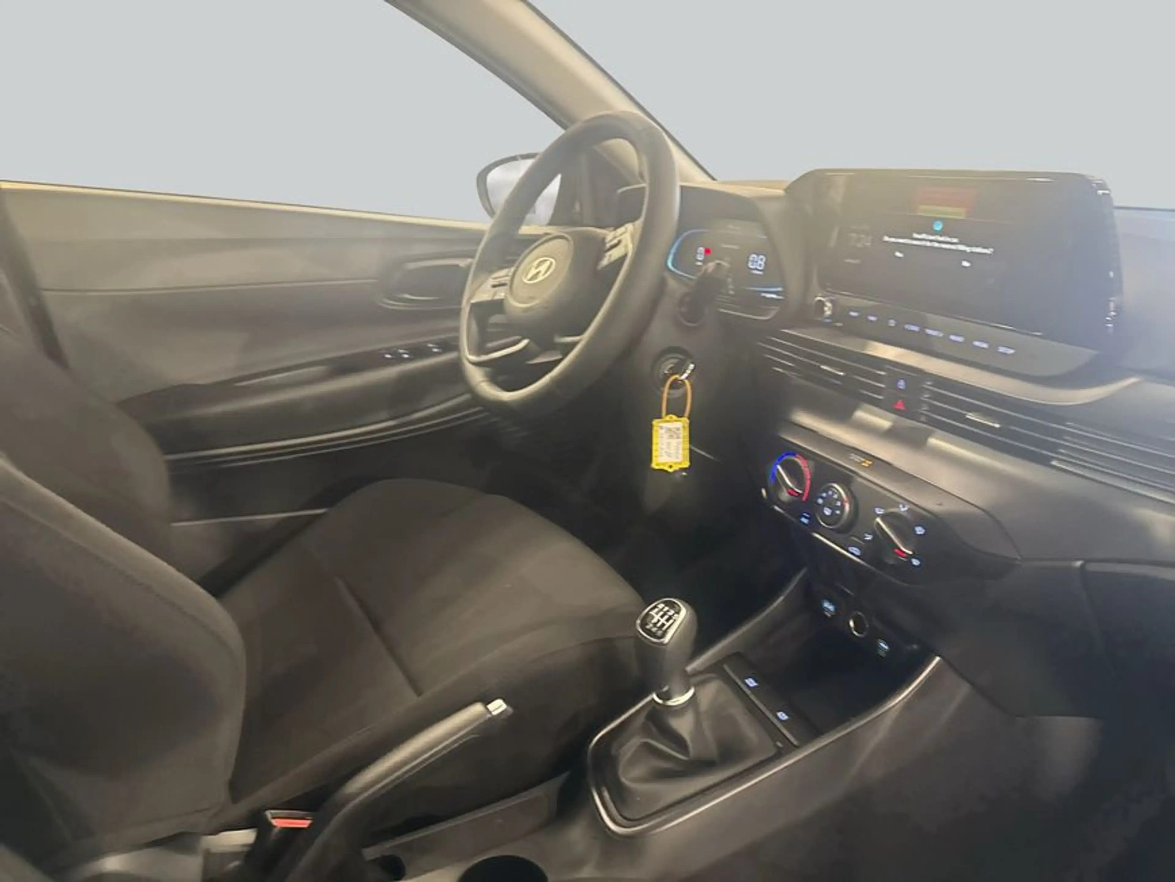 Hyundai BAYON 1.0 T-GDI Select 66 kW, 5-türig — photo 15