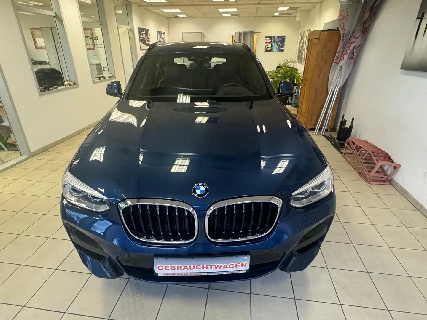 BMW X3 xDrive30 d M PAKET/LED/AHK/1.HAND/PANO/HEADUP Blauw - 2
