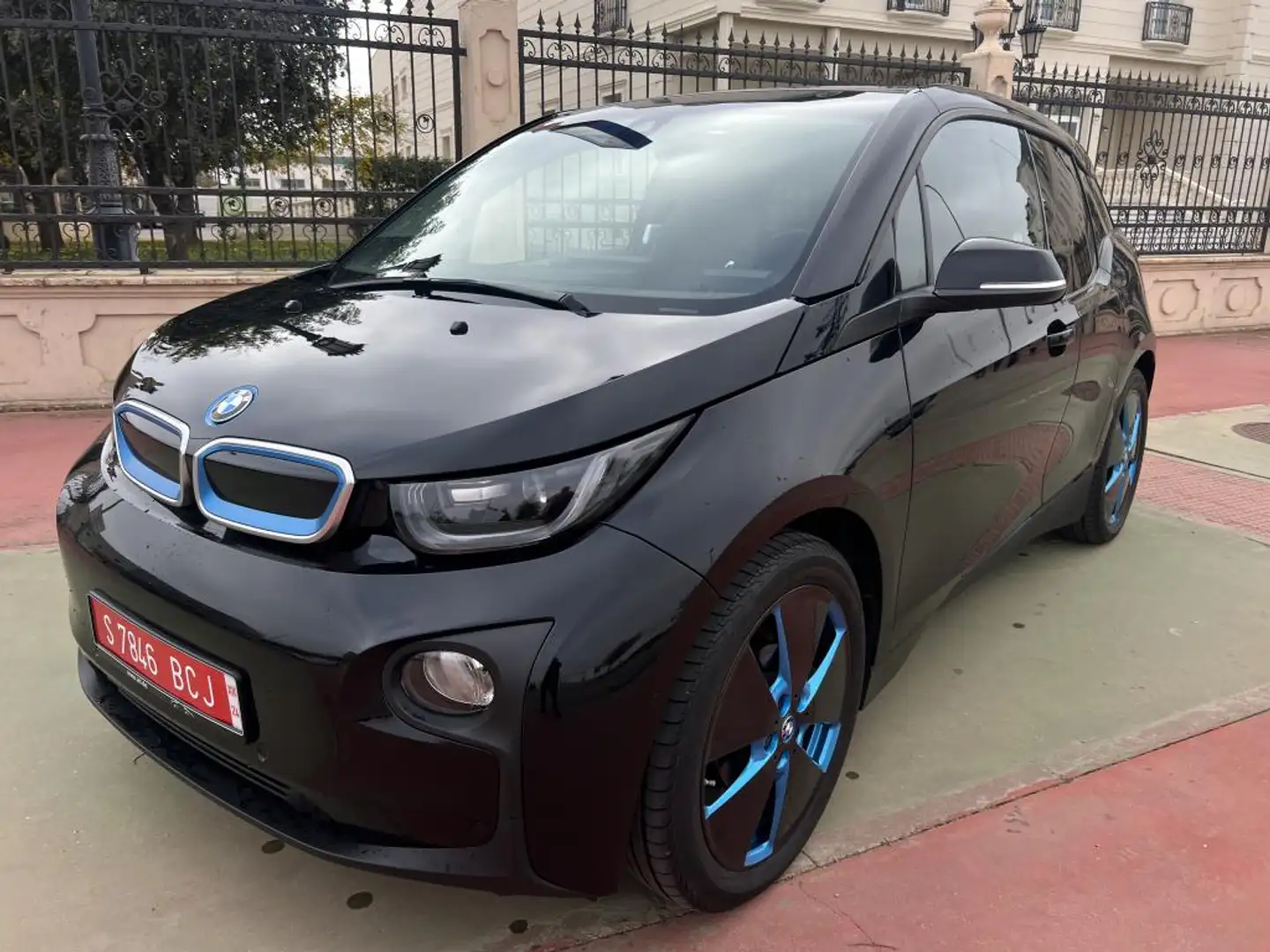 BMW i3 i3s 94Ah REX Zwart - 1
