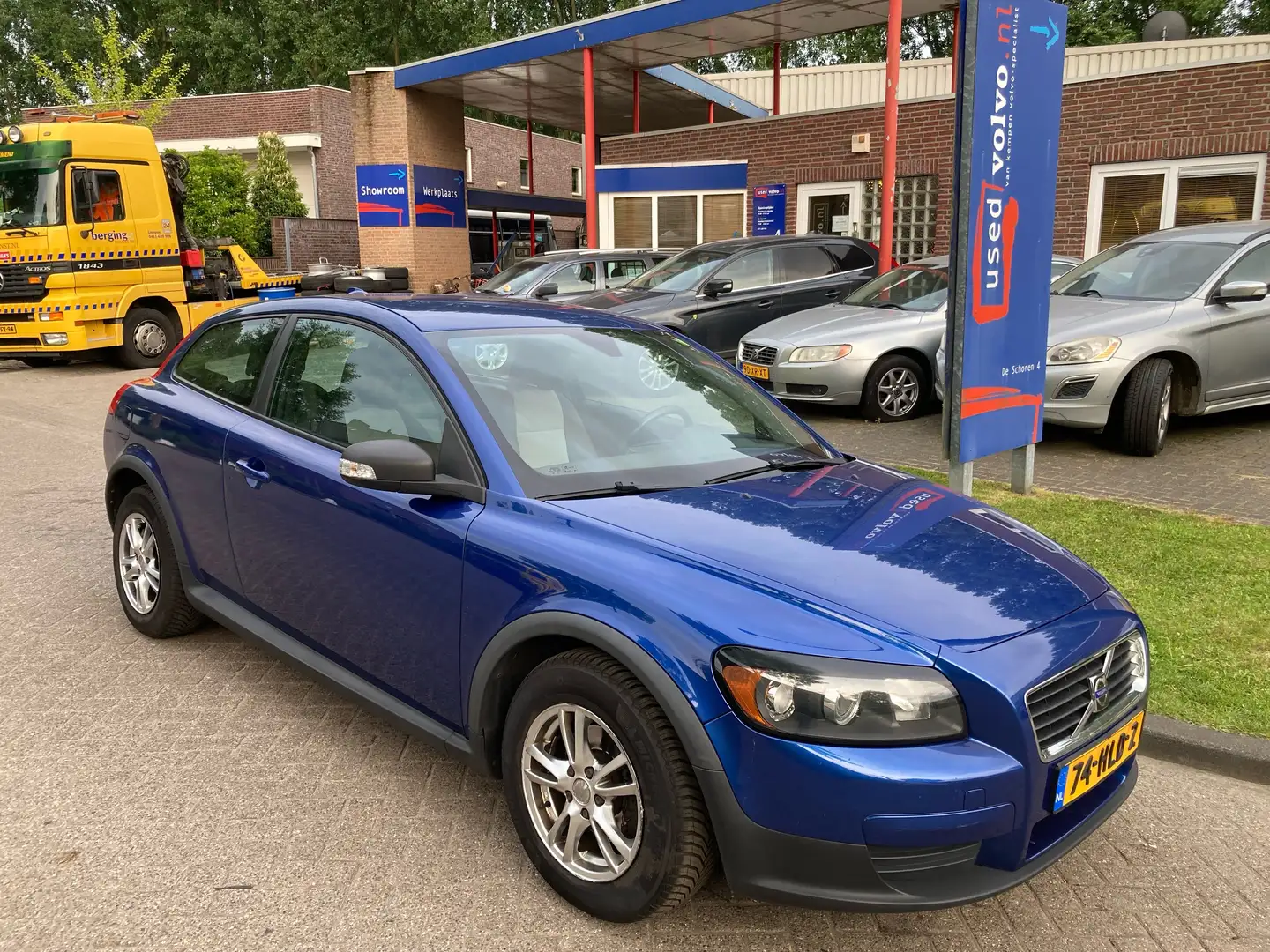 Volvo C30 1.8 125PK Airco, nieuwe APK. Blauw - 1