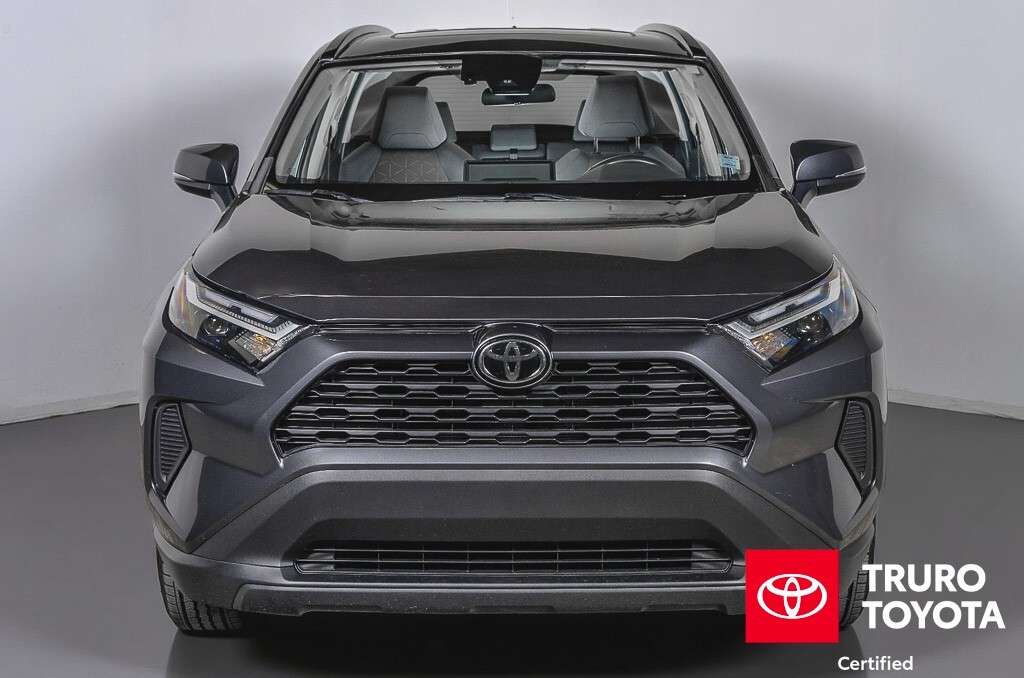 2023 Toyota RAV4 XLE AWD — снимка 1