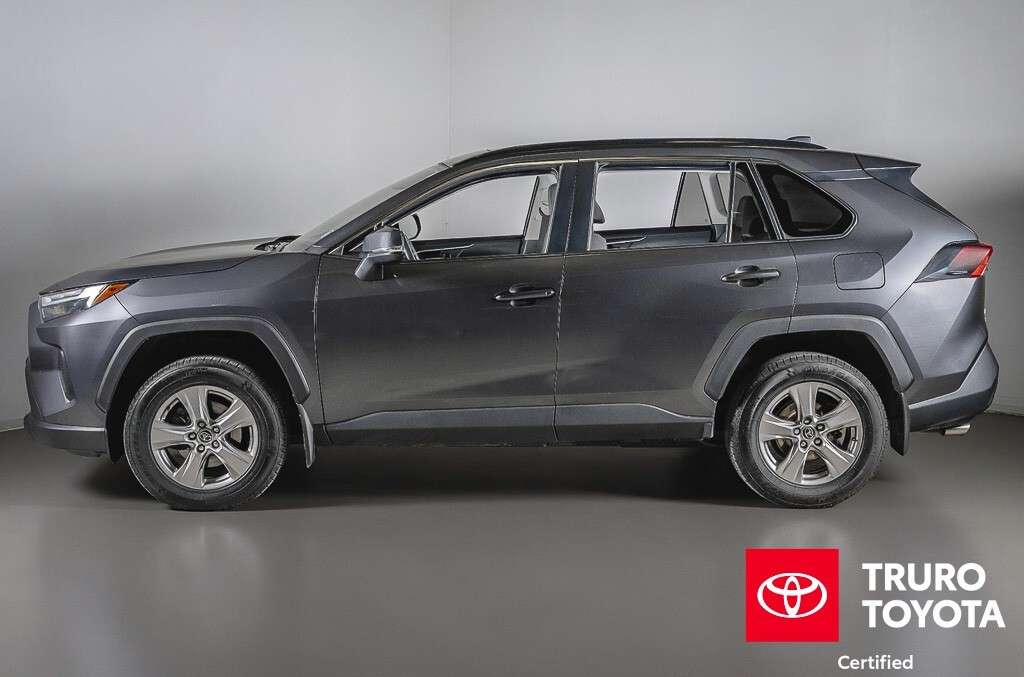 2023 Toyota RAV4 XLE AWD — снимка 1
