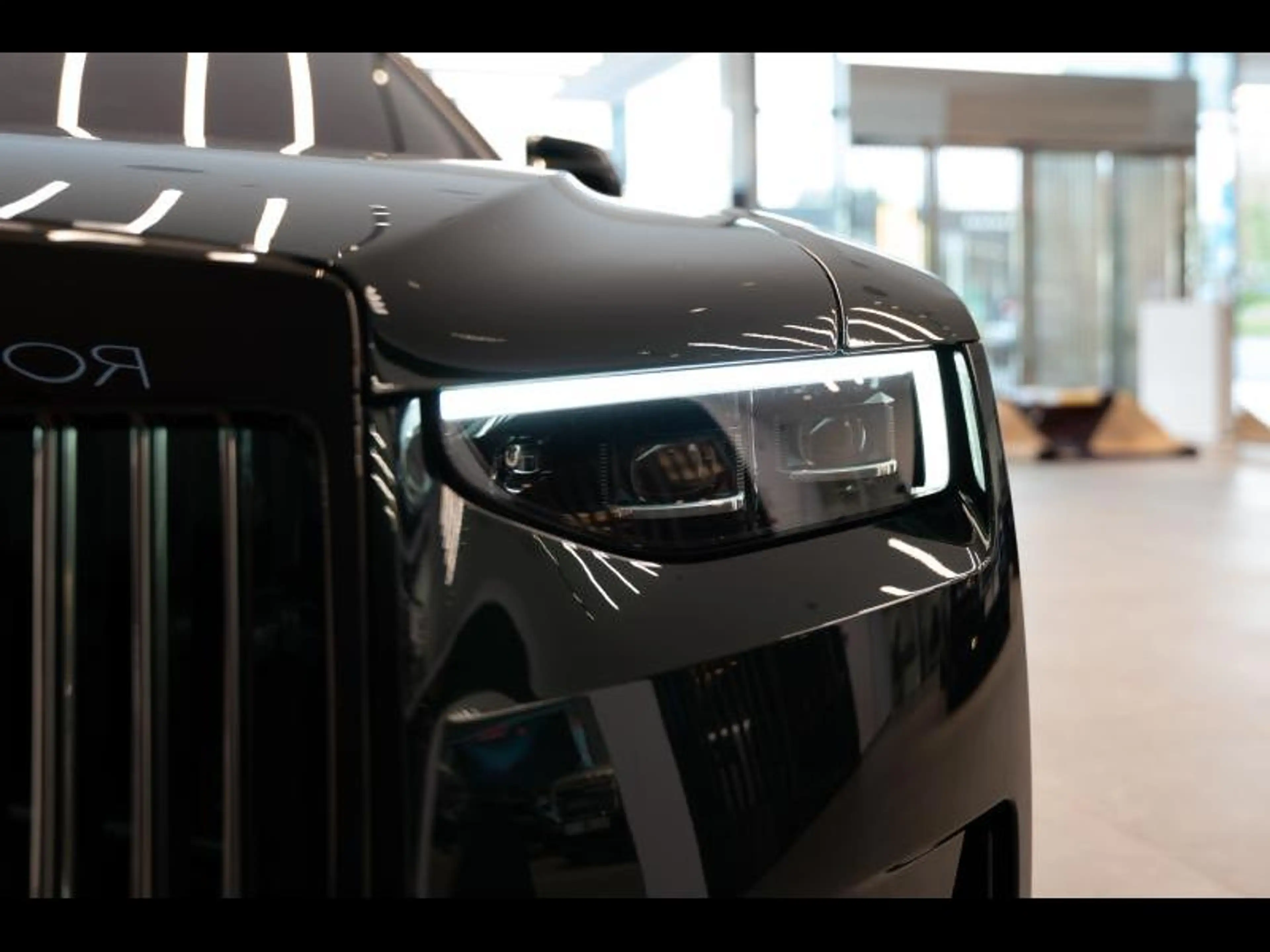 Rolls-Royce Ghost Black Badge Provenance 2 Year Warranty & Service — photo 11