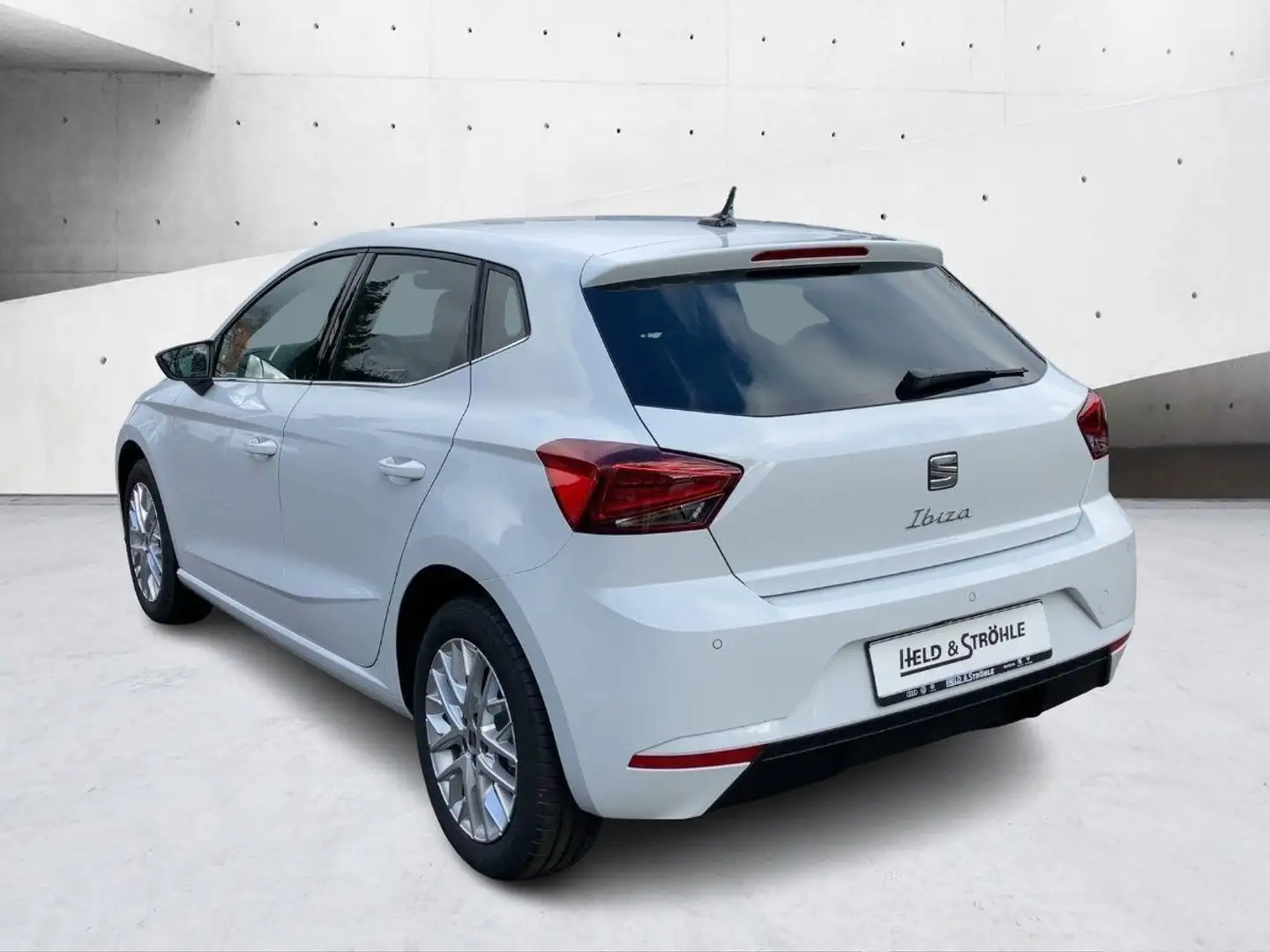 SEAT Ibiza Xcellence 1.0TSI ACC LED NAVI RFK SHZ VIRT Blanc - 2