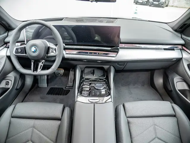 BMW I5 view 5