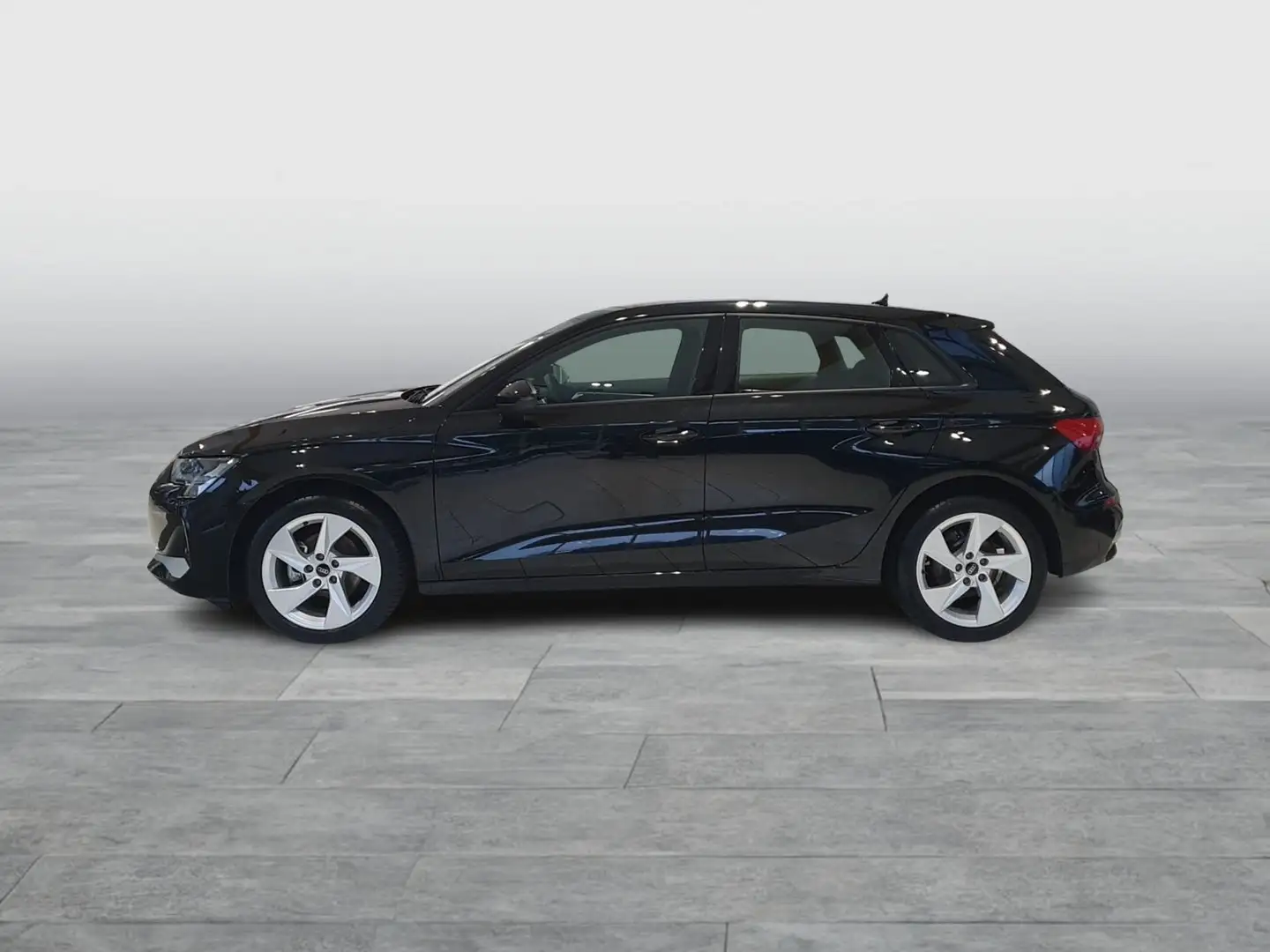 Audi A3 30 TDI advanced ext. Schwarz - 2