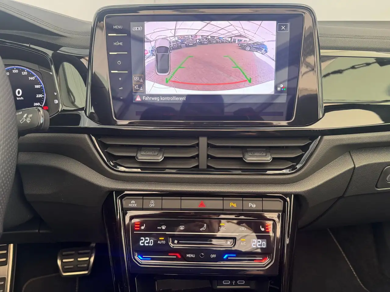 Volkswagen T-Roc, фото 3