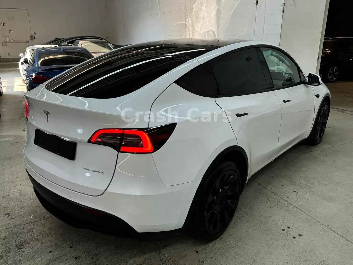 Tesla Model Y Long Range Dual AWD*LED*Pano*DAB*Leder* Weiß - 1