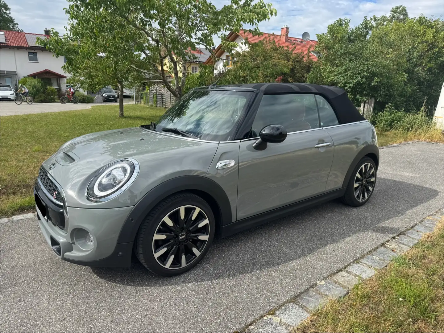 MINI Cooper S Cabrio Aut, Yours Dach+Sitze, Navi, Carplay, Service, 8-F Grau - 2
