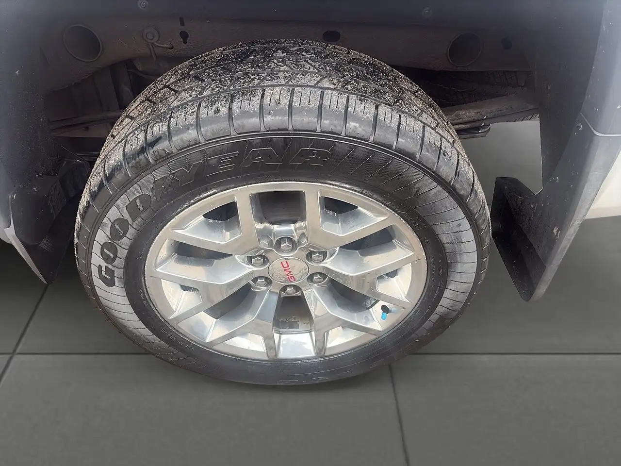 GMC Sierra 1500 снимка GMC Sierra 1500