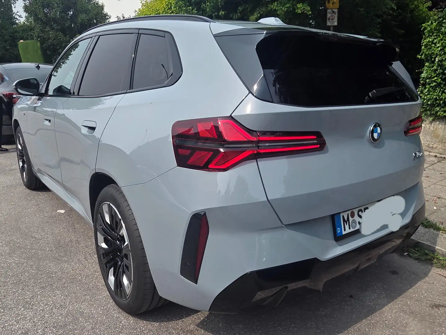 BMW X3 X3 20 xDrive M sport  M sportpro vollleder Grau - 2