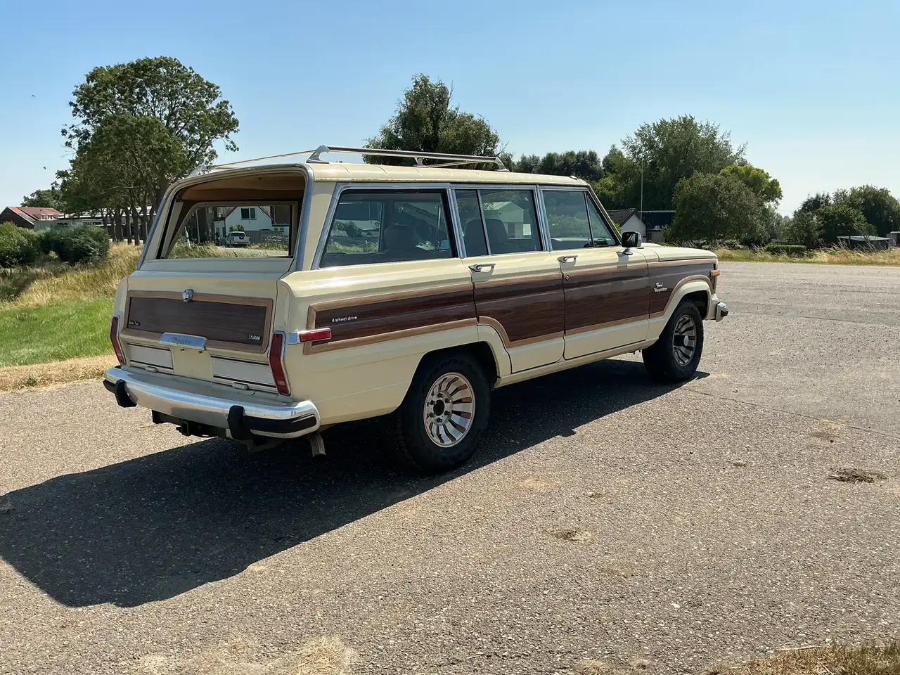 Jeep Wagoneer Wagon 4x4, foto 3