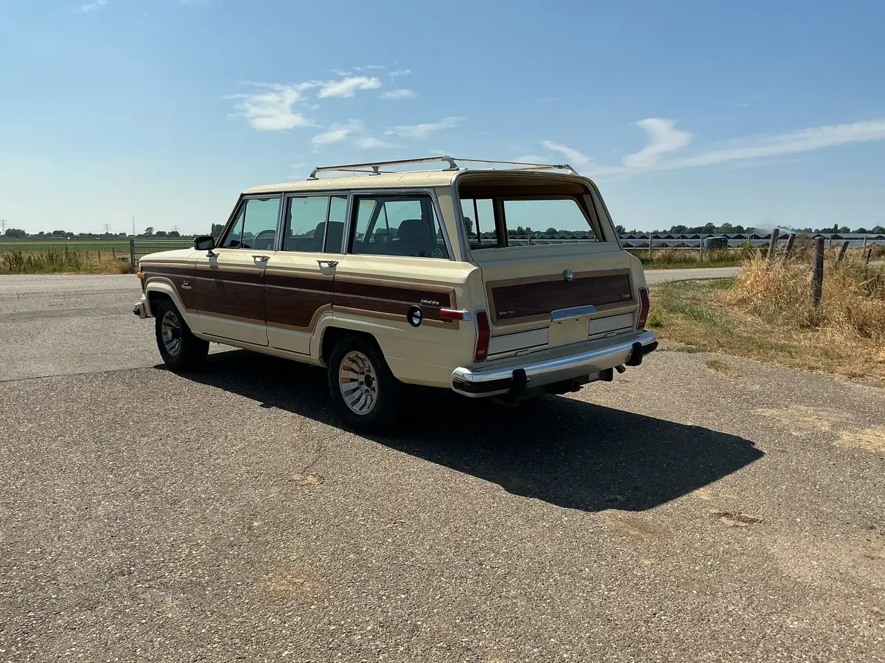 Jeep Wagoneer Wagon 4x4, foto 2